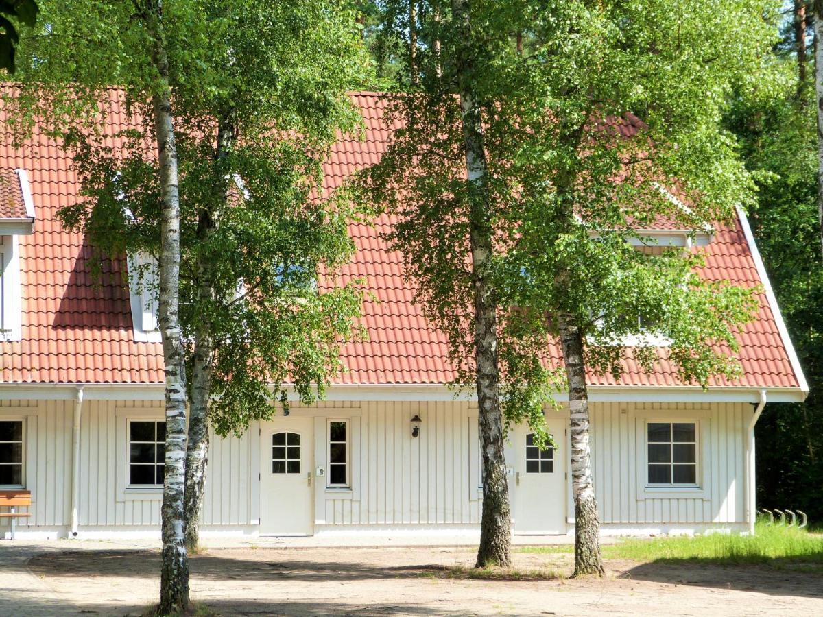 Martas Gaestehaeuser Gross Vaeter See Templin Kültér fotó