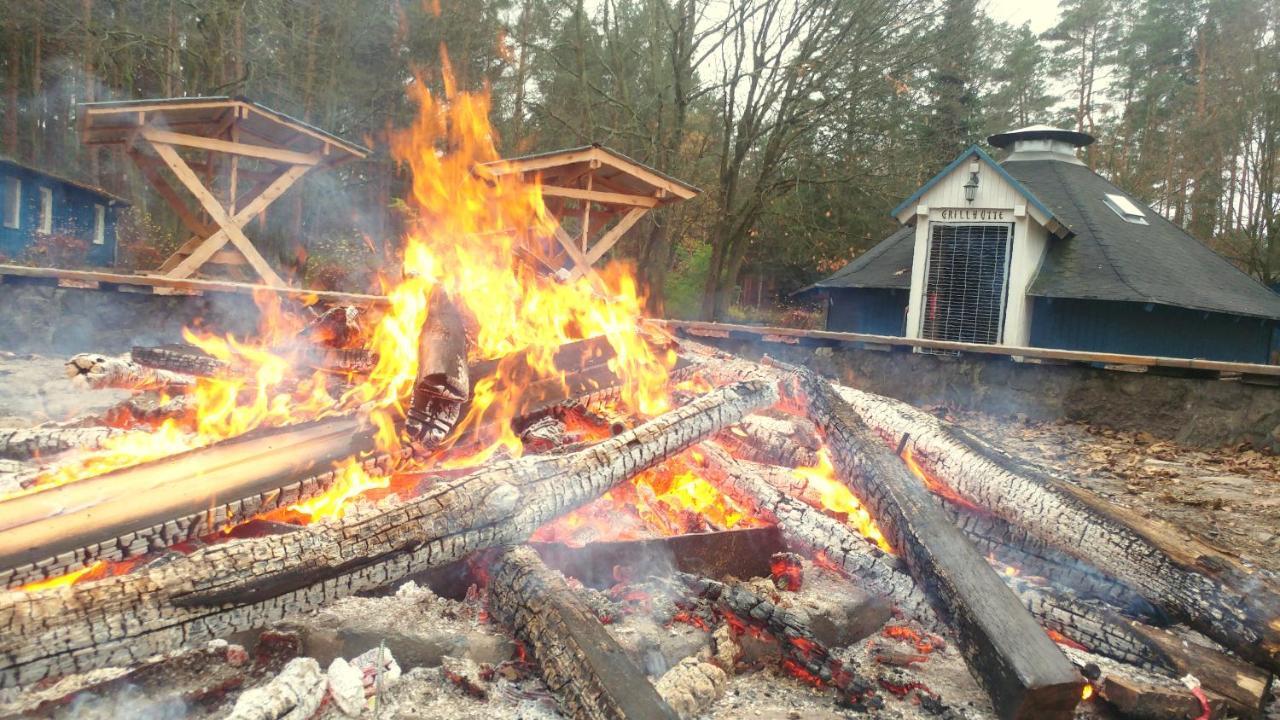 Martas Gaestehaeuser Gross Vaeter See Templin Kültér fotó